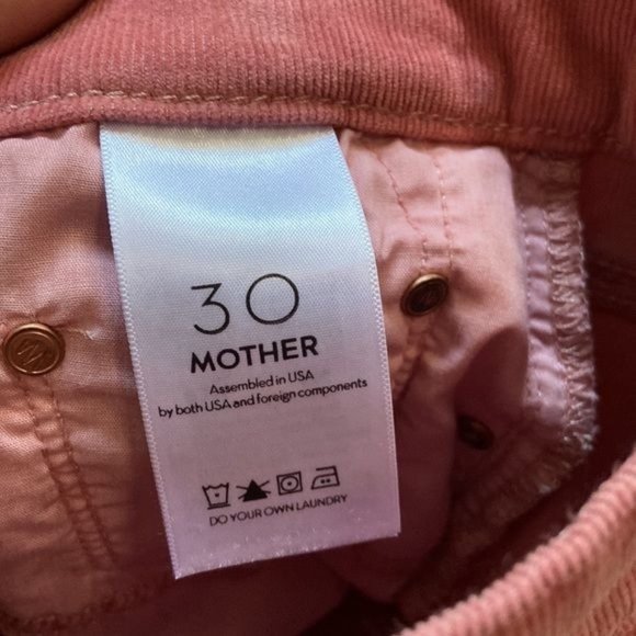 MOTHER The Outsider Crop Jean in Hopscotch - Picture 4 of 8